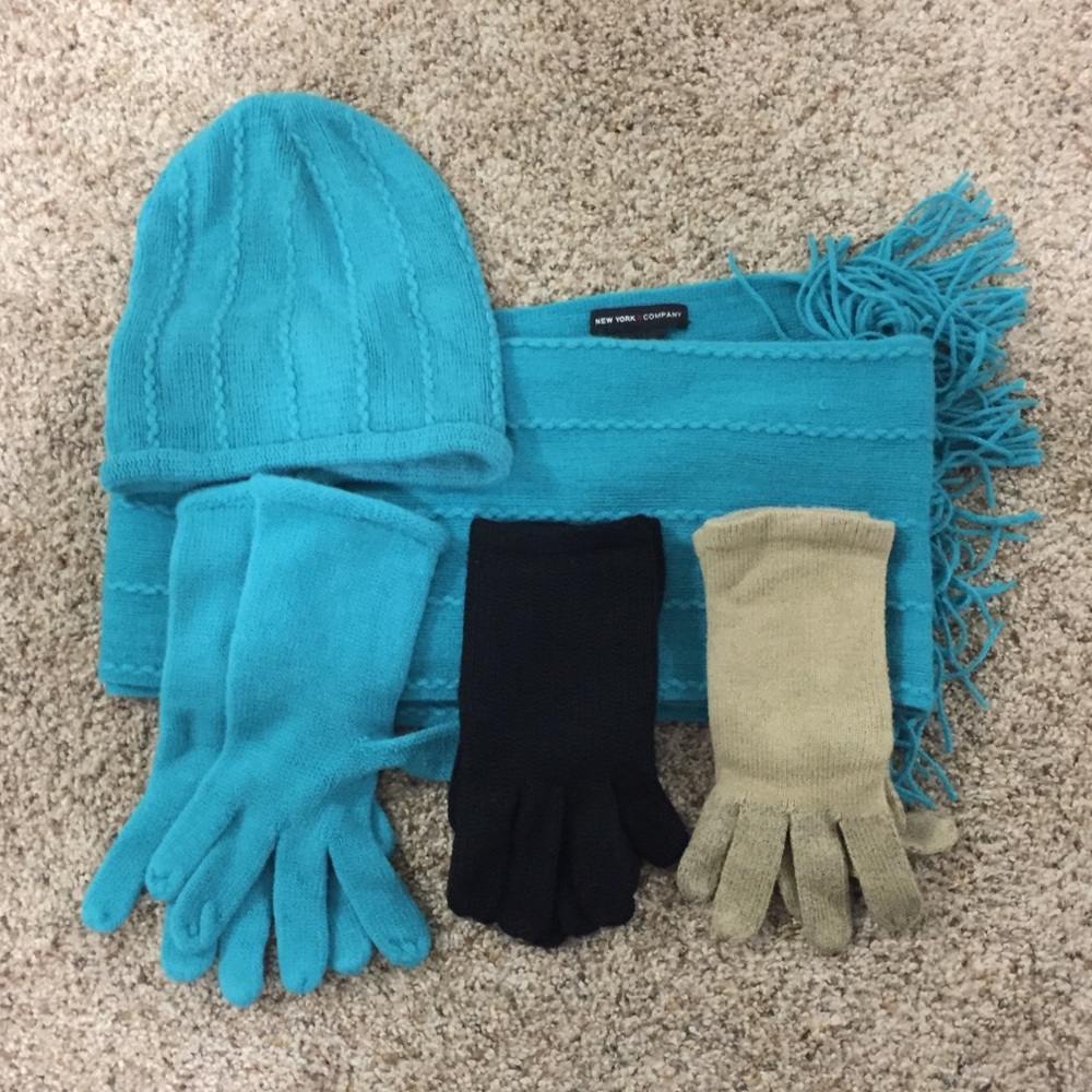 3 sets of Gloves+ Beanie+ Scarf Set